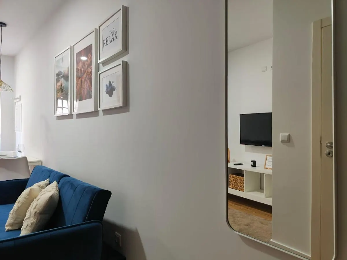 Blue Essence Apartment - Central Coimbra Portugal